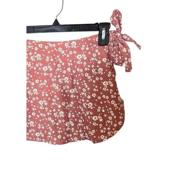 NWT Andie Ditsy Floral Rose Sarong Swim Cover Up Side Tie Bottom S Pink #3416 - Picture 3 of 15